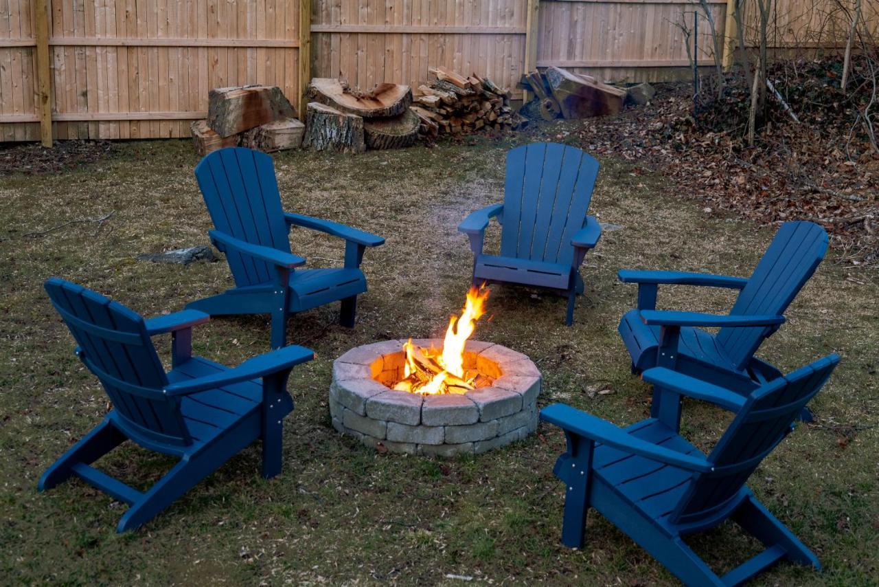 New! Updated Mystic Home W/ Sauna, Hot Tub & Deck Exterior photo